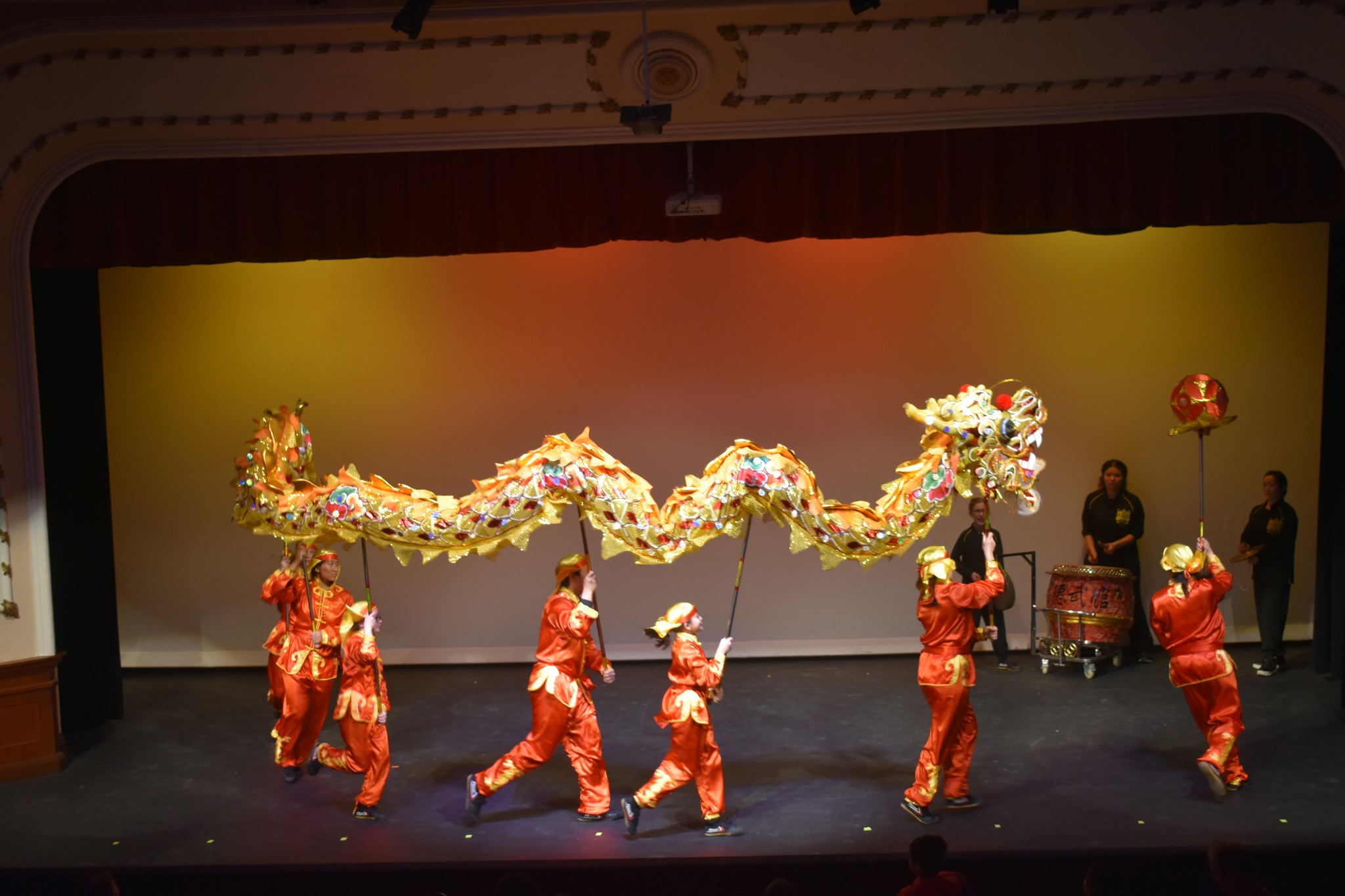 Dragon dance performance